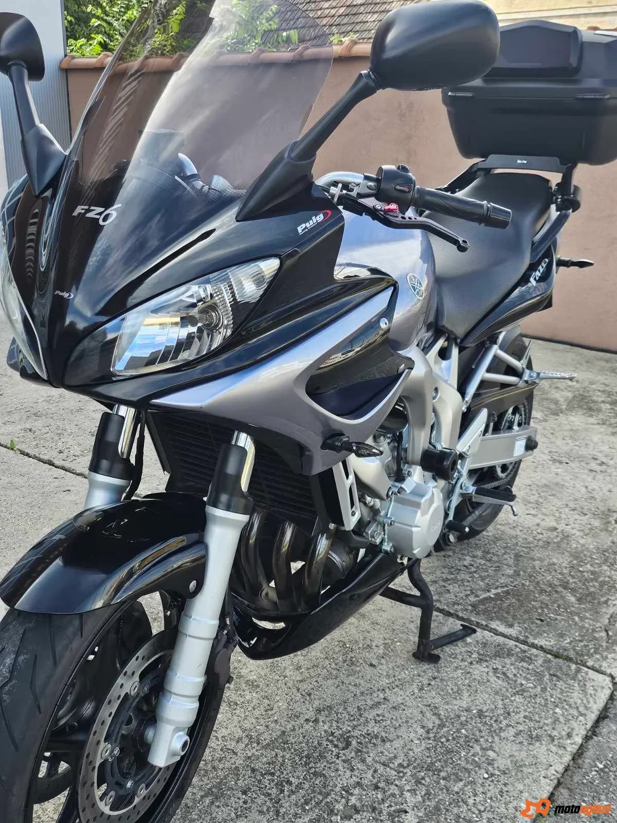 Yamaha Fazer 2005